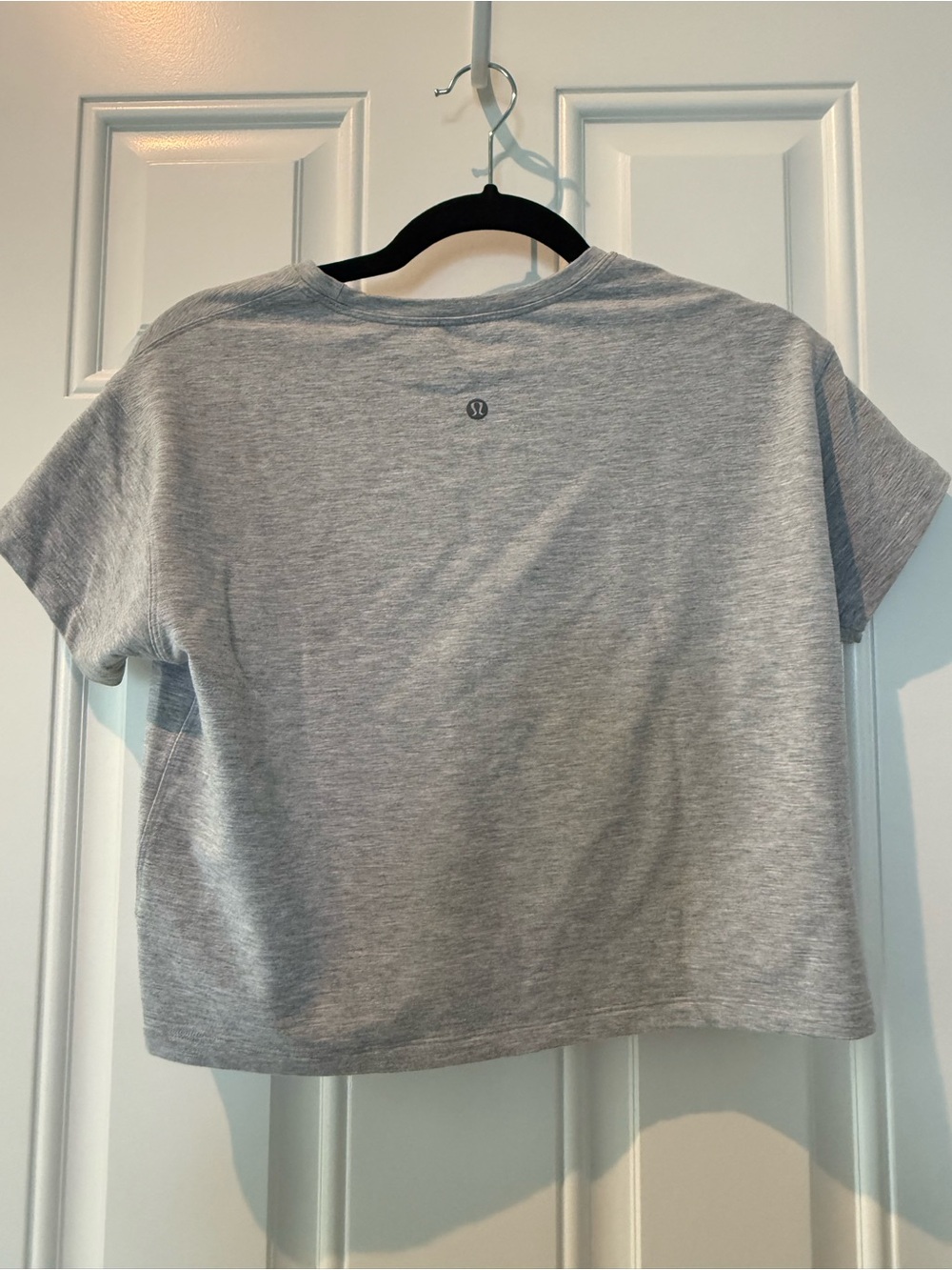 lululemon athletica Heather Grey Crop Top